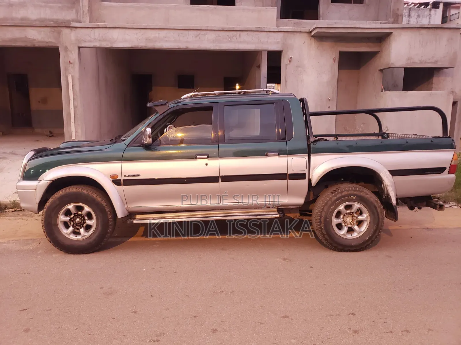 Mitsubishi L200 2000 Vert