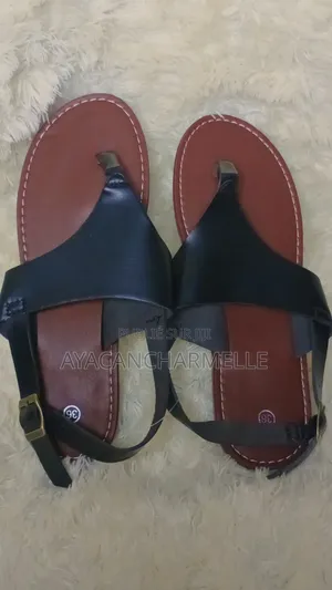 Sandale en Cuir Fermé