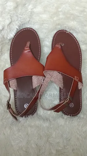 Sandale en Cuir Fermé