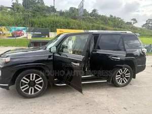 Toyota 4-Runner 2016 Black