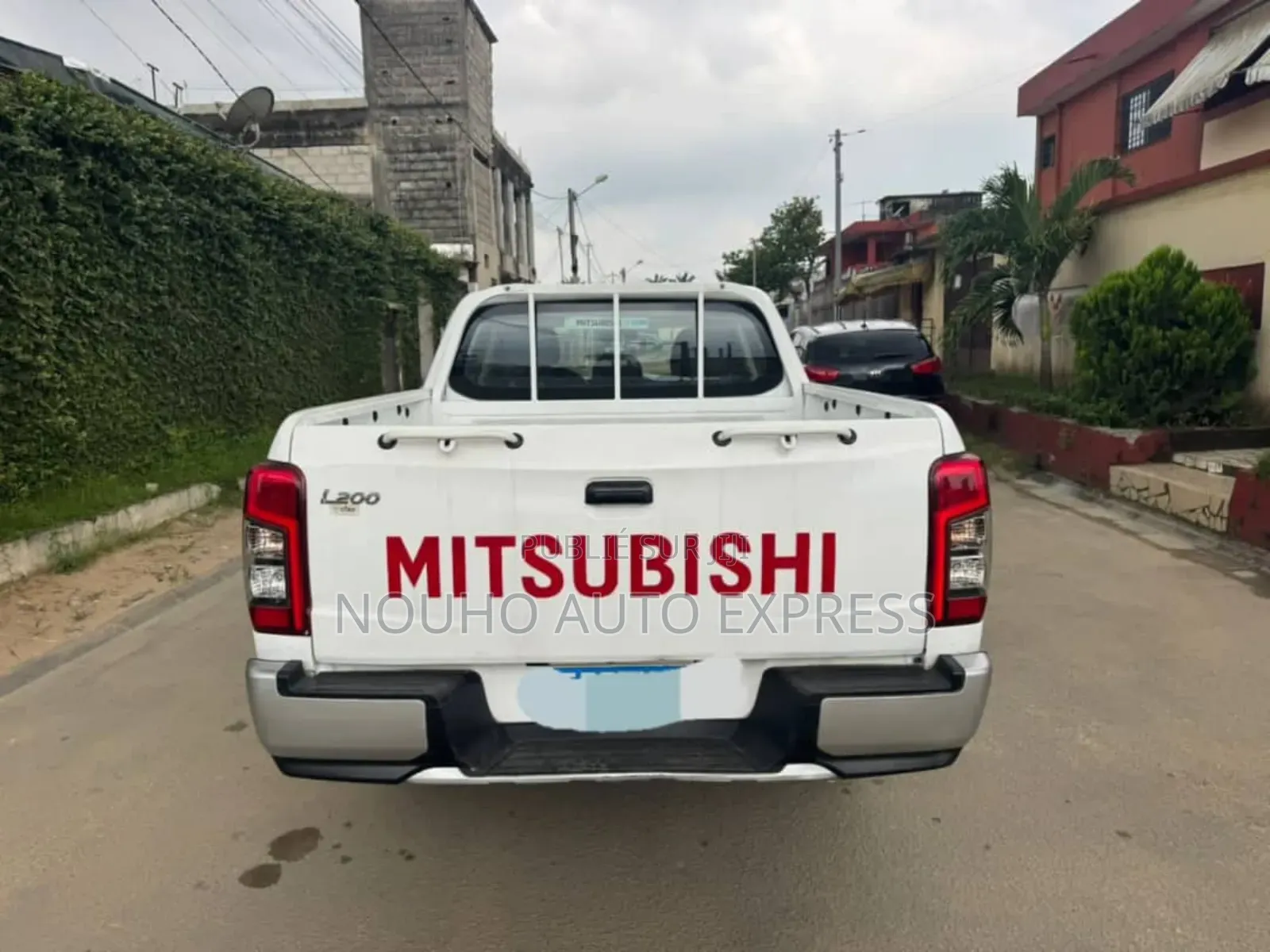 Mitsubishi L200 2021 Blanc