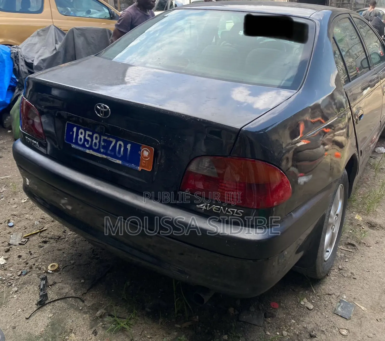 Toyota Avensis 1.6 VVT-i 2003 Gris