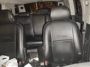 Toyota FJ Cruiser 4x4 Automatic 2011 Vert