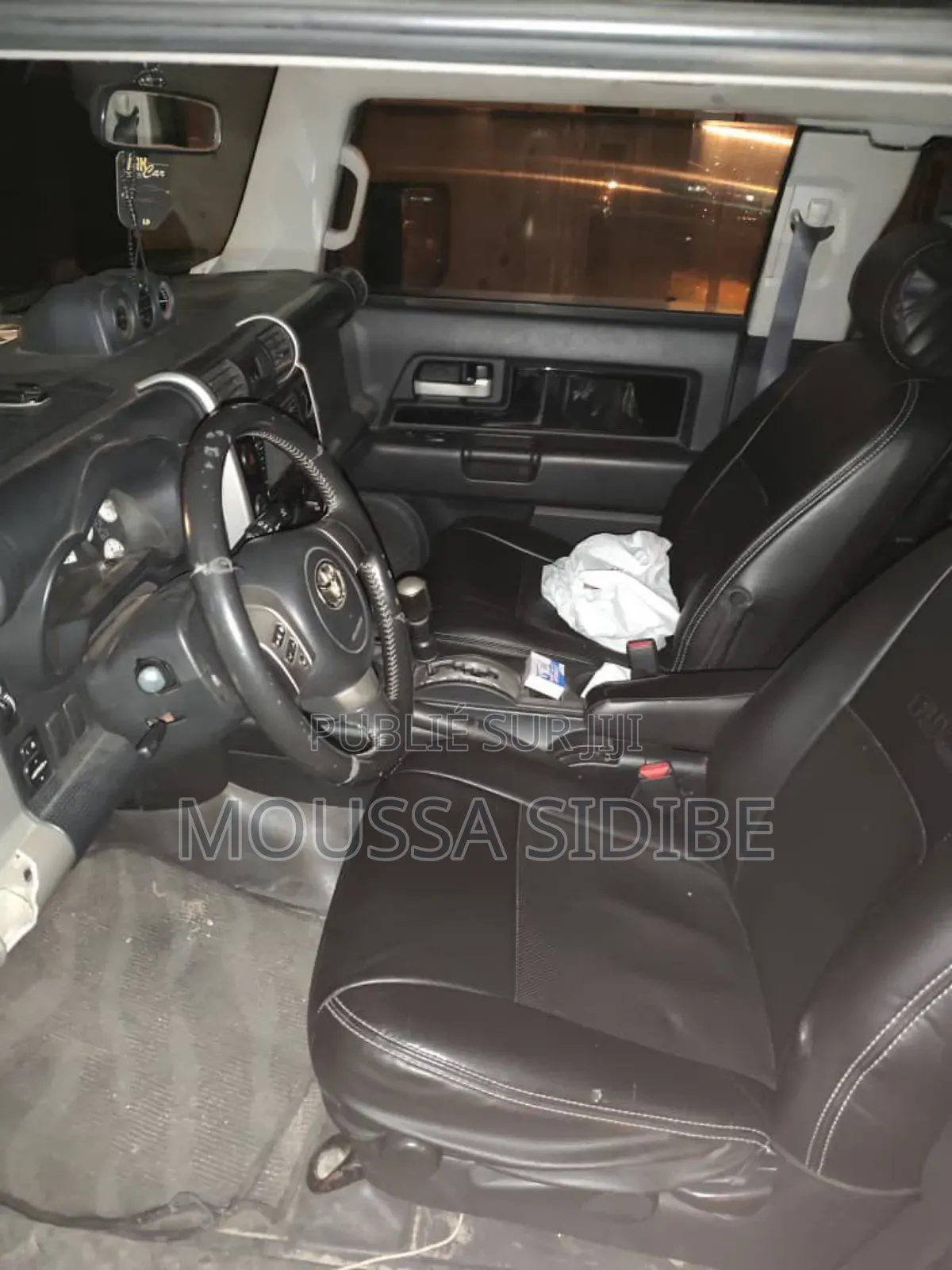 Toyota FJ Cruiser 4x4 Automatic 2011 Vert