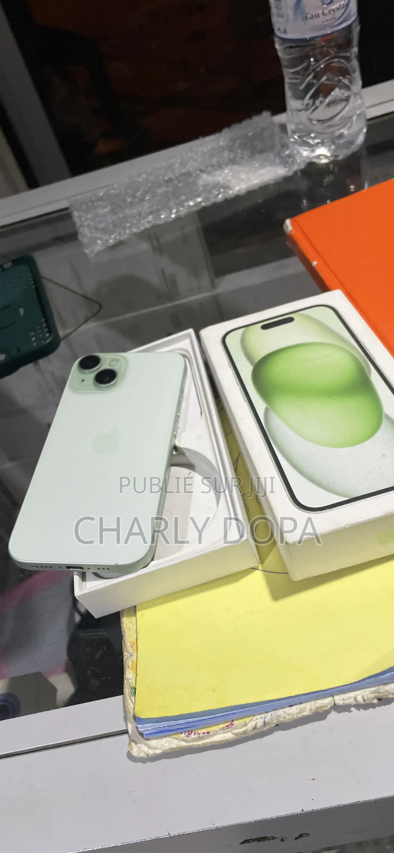 Apple iPhone 15 128 GB Vert