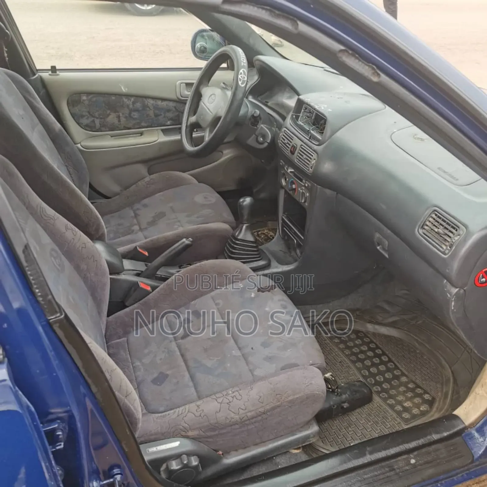 Toyota Corolla 2004 Blue