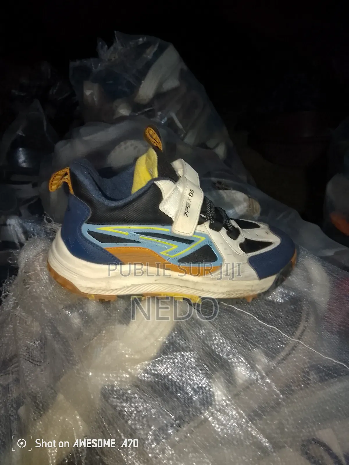 Les Chaussures Friperie a 6000