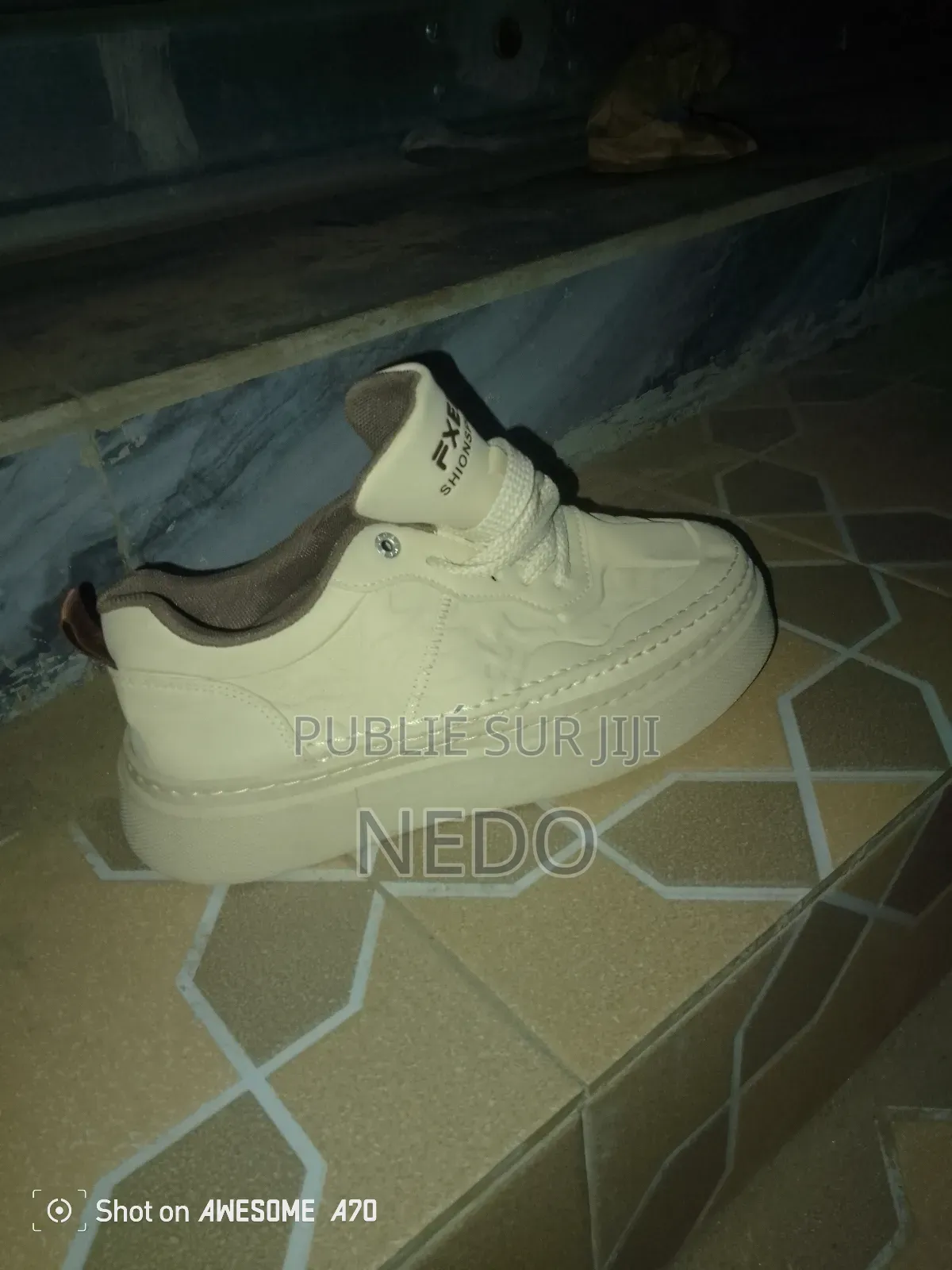 Les Chaussures Friperie a 6000