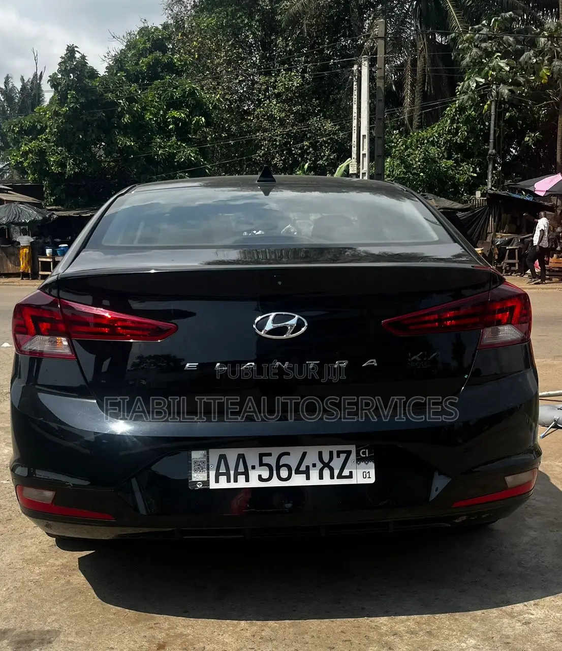 Hyundai Elantra SE 2020 Noir Mat