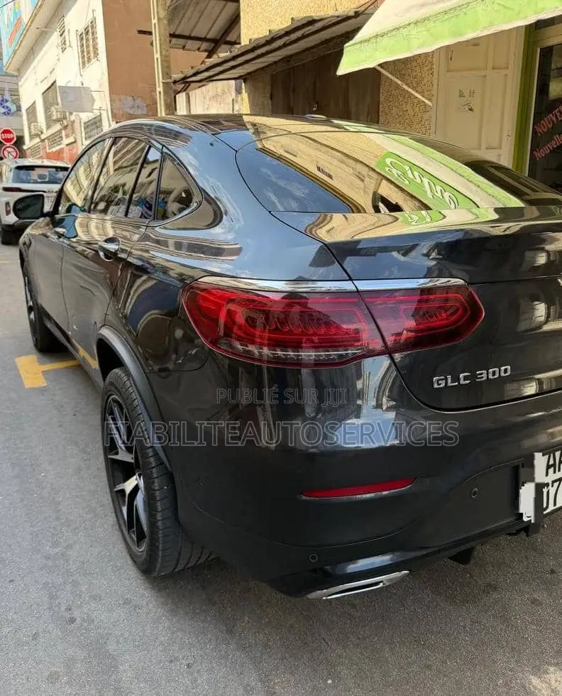 Mercedes-Benz GLC-Class 2022 Noir Mat