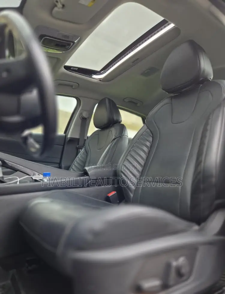 Hyundai Elantra SEL 2023 Noir Mat