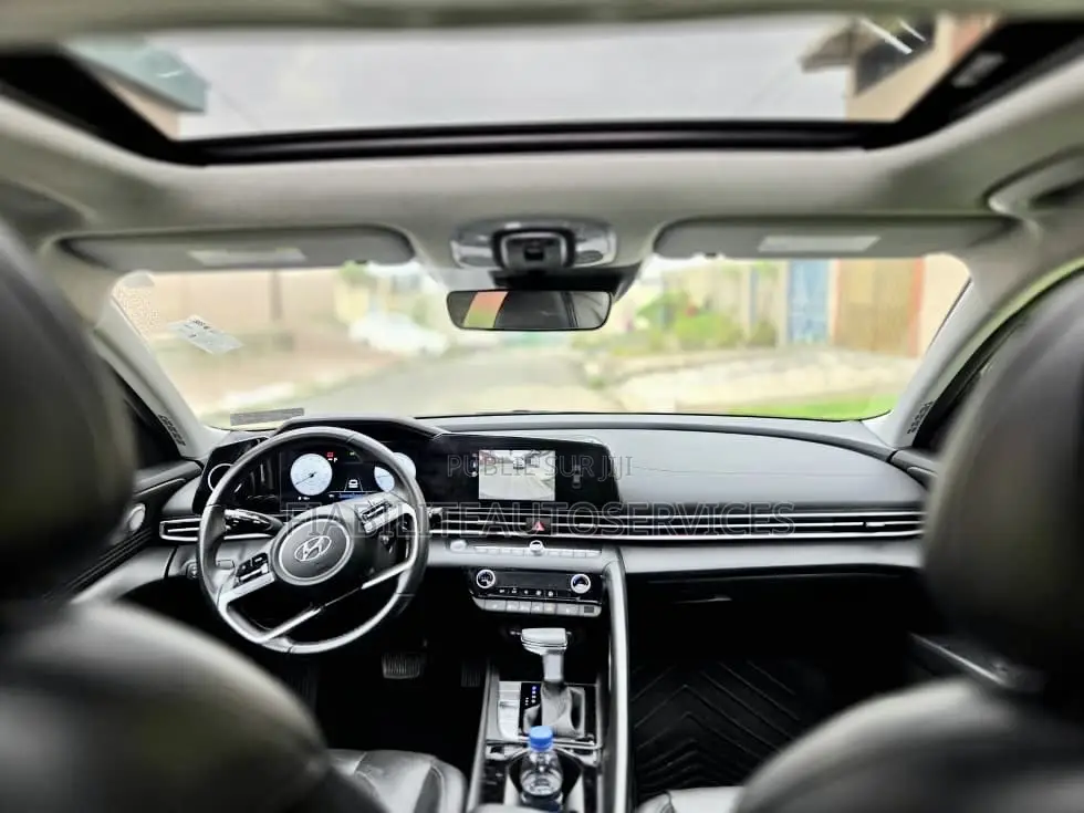 Hyundai Elantra SEL 2023 Noir Mat