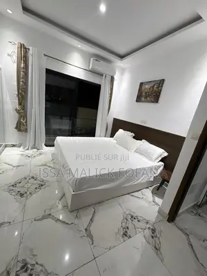 Furnished 1chbre Chambre et salon dans Malick Fofana, Cocody à Louer