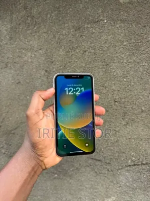 Apple iPhone XR 64 GB Blanc