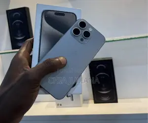 New Apple iPhone 15 Pro 256 GB Doré