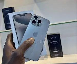 New Apple iPhone 15 Pro 256 GB Doré