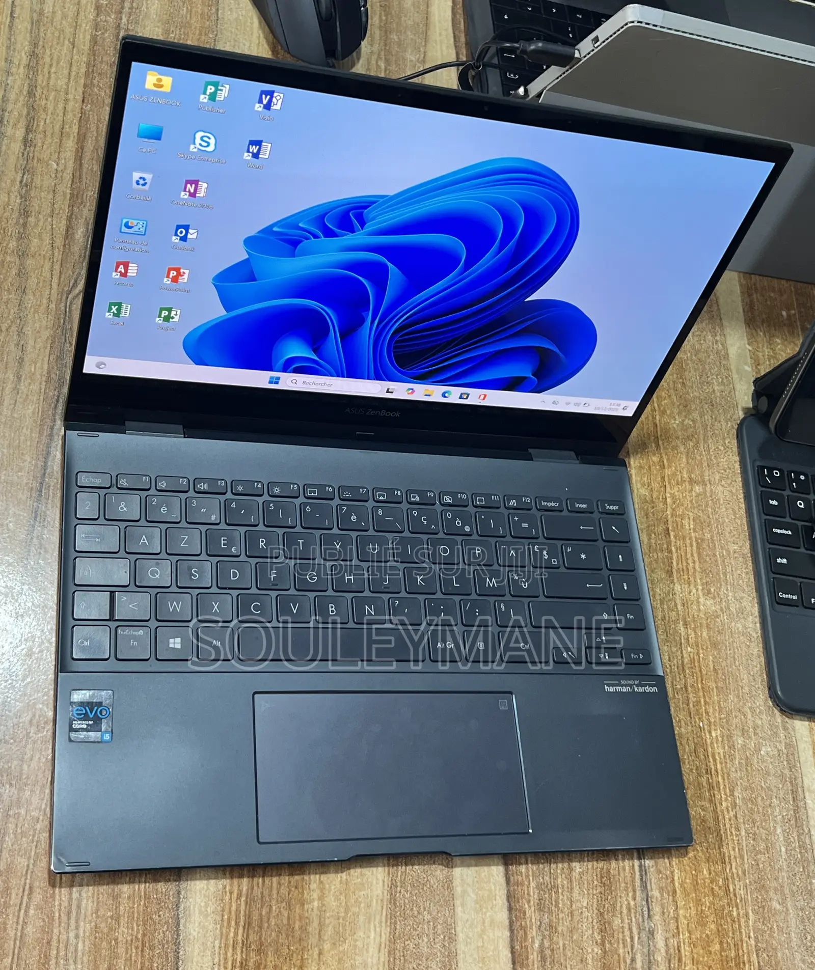 Ordinateur Portable Asus ZenBook UX310UQ 8GB Intel Core I5 SSD 500GB