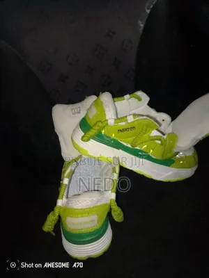 Friperie Des Chaussures