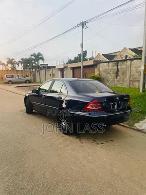 Mercedes-Benz C200 2004 Black