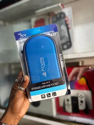 Ps Vita Slim Quasi Neuve 20 Jeux