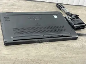 Ordinateur Portable Dell Latitude 7490 16GB Intel Core I5 SSD 256GB