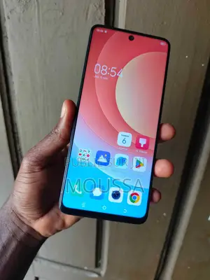 Neuf Tecno Camon 30 256 GB Bleu