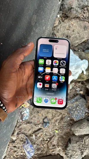 Photo - Apple iPhone 14 Pro 256 GB Black