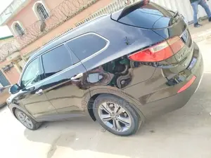 Hyundai Santa Fe 2018 Black