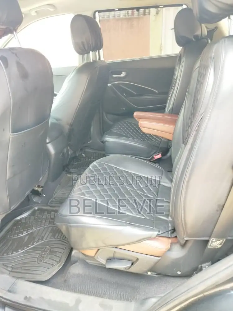 Hyundai Santa Fe 2018 Black