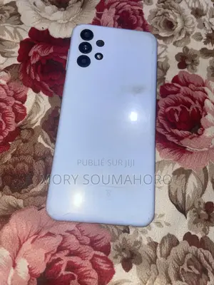 Photo - Samsung Galaxy A13 64 GB Blue