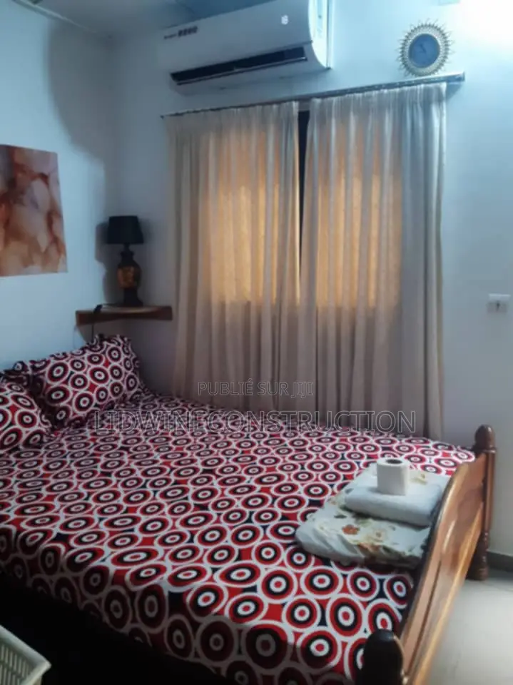 Furnished 1chbre Appartement dans Marcory à Louer