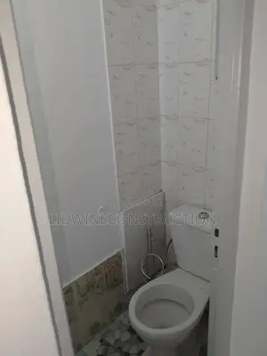 Furnished 2chbre Appartement dans Cocody à Louer