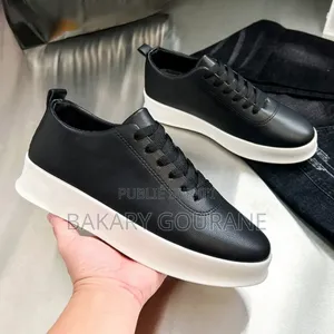 Photo - Chausure De Qualité