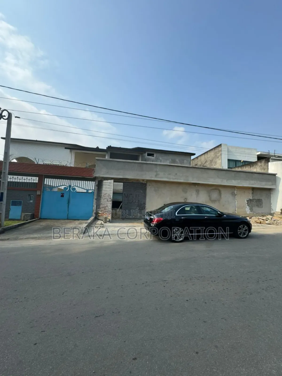 10chbre Duplex dans Beraka Corporation, Cocody à Vendre