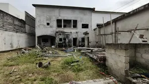 10chbre Duplex dans Beraka Corporation, Cocody à Vendre