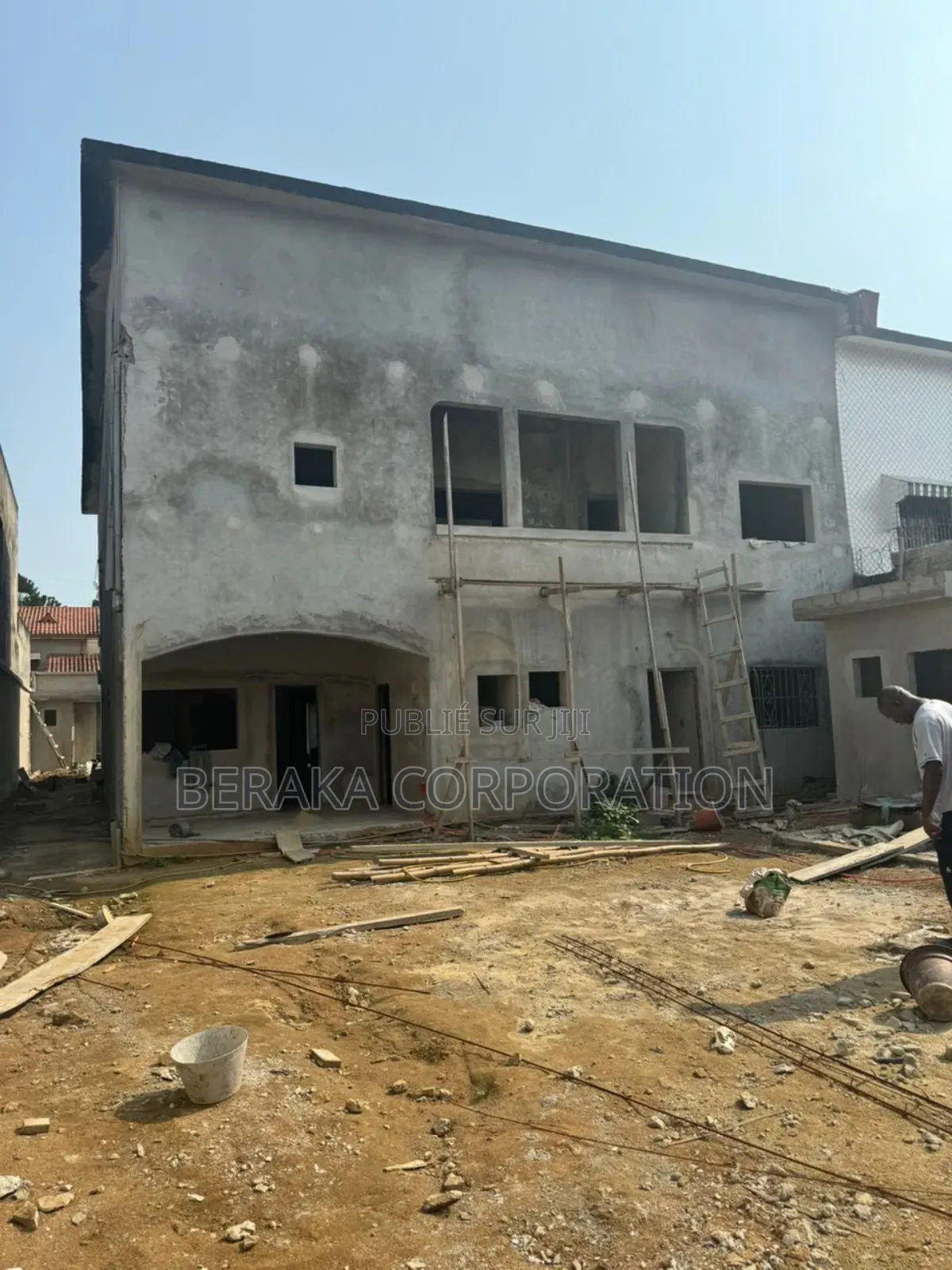 10chbre Duplex dans Beraka Corporation, Cocody à Vendre