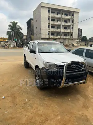 Toyota Hilux Revo Single Cab Deisel 2.4 RWD 2017 Blanc