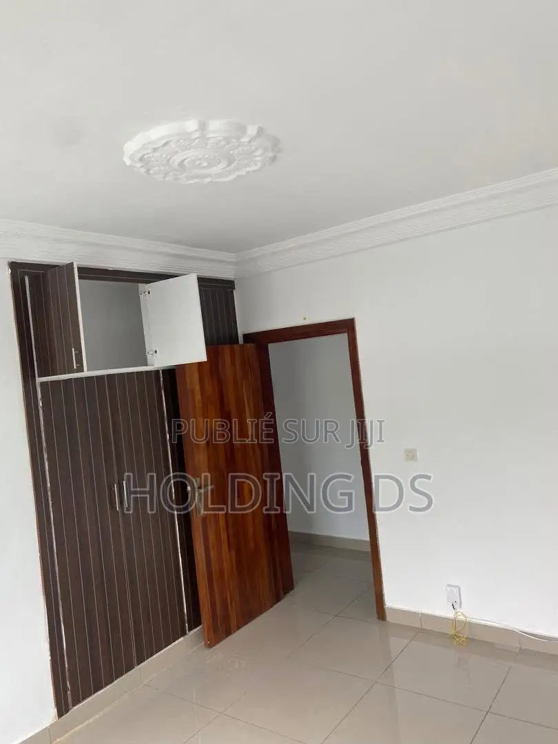 Furnished 3chbre Duplex dans Vente  Immobilière, Grand-Bassam à Vendre