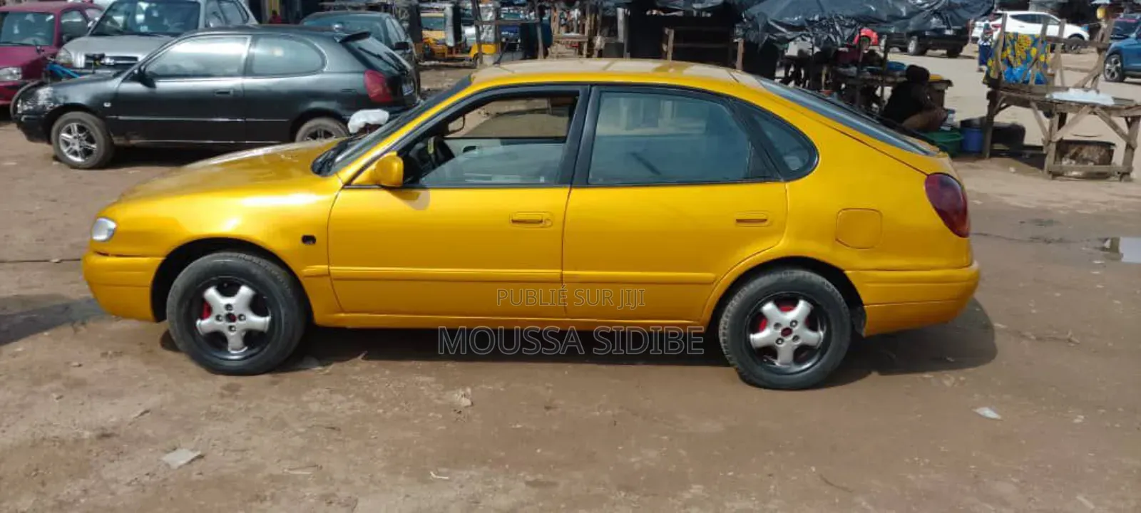 Toyota Corolla 1.4 Sedan 2002 Doré