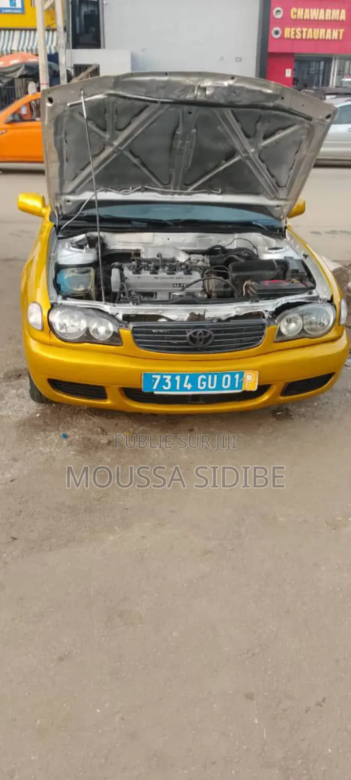 Toyota Corolla 1.4 Sedan 2002 Doré