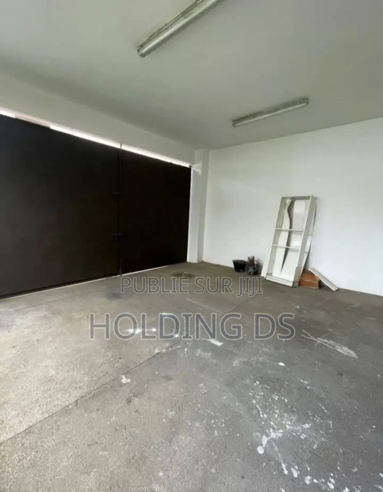 Furnished 4chbre Duplex dans Location , Cocody à Vendre