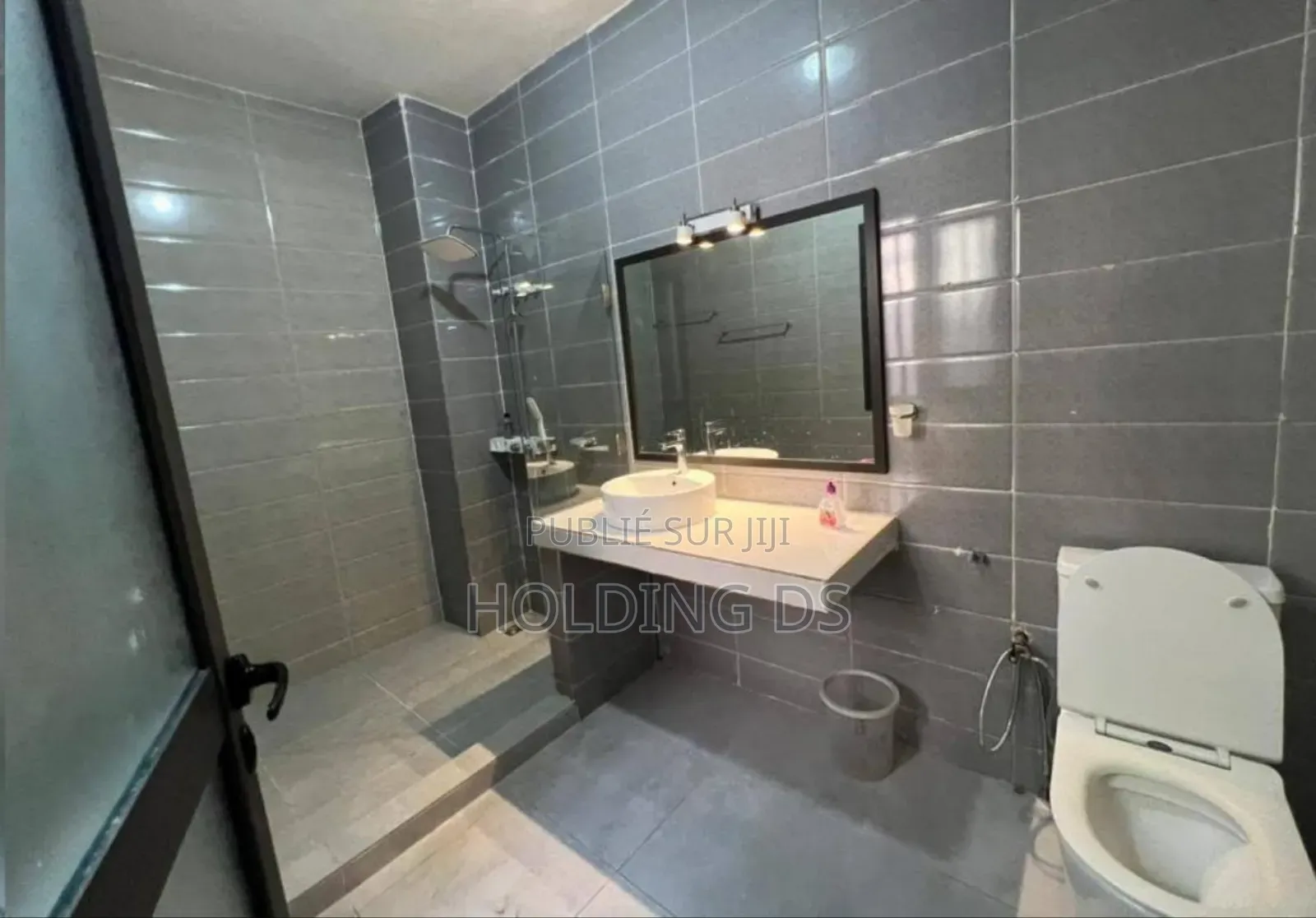 Furnished 3chbre Duplex dans Location , Cocody à Vendre