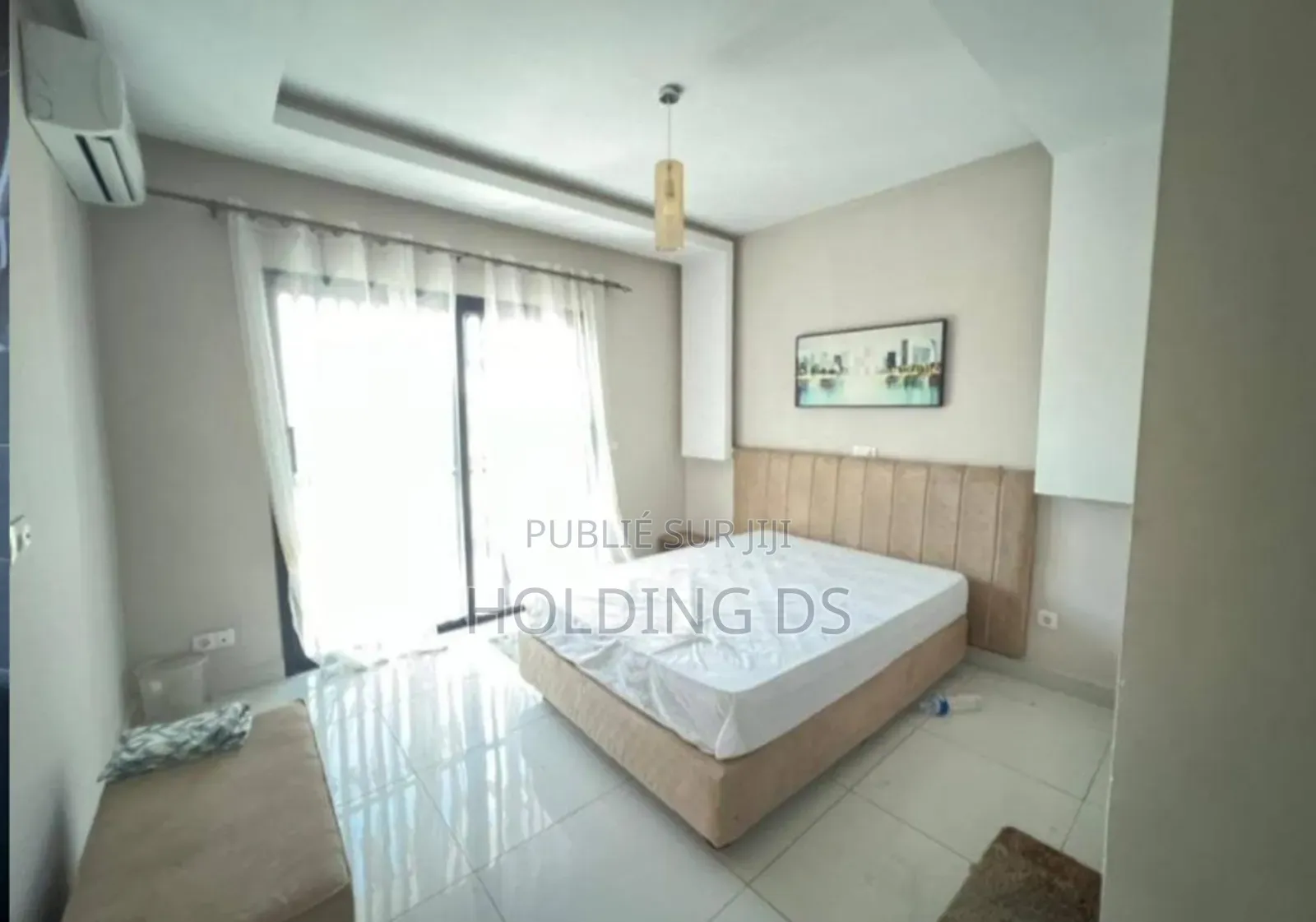 Furnished 3chbre Duplex dans Location , Cocody à Vendre