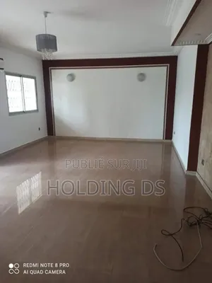 Furnished 8chbre Duplex dans Location  Immobilier, Cocody à Vendre