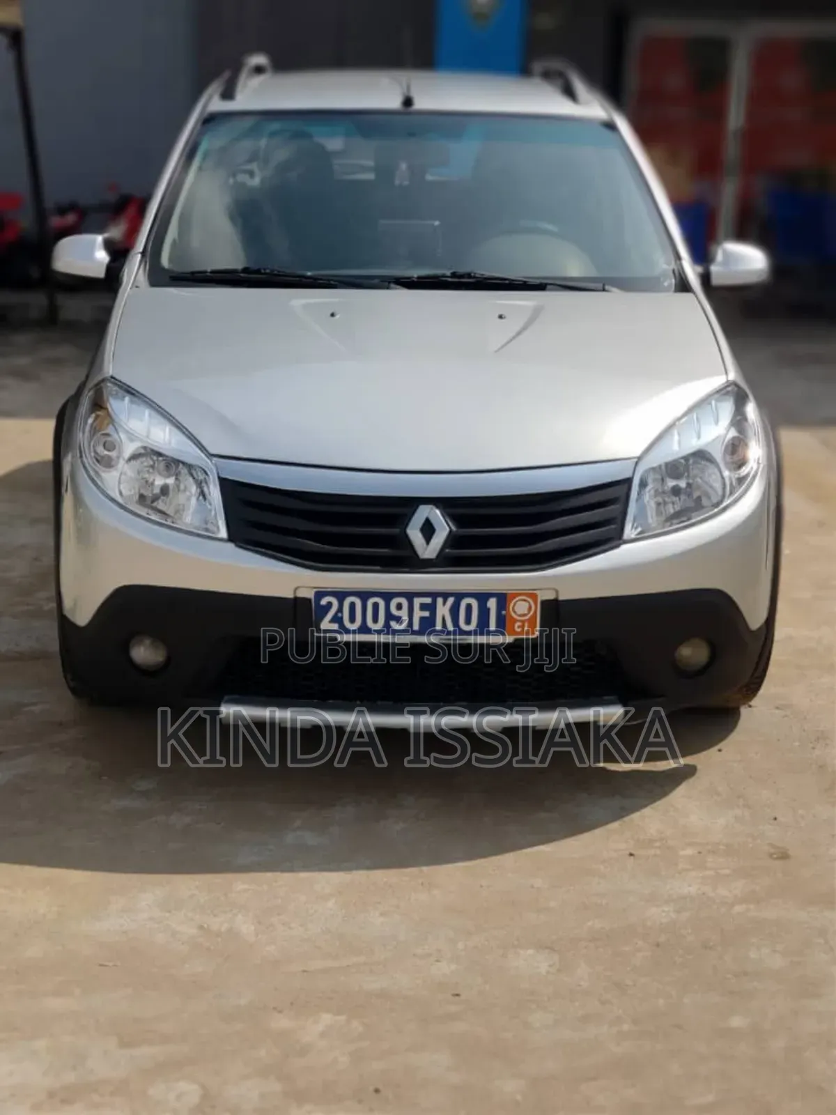 Renault Sandero 1.4 MPI 2011 Gris