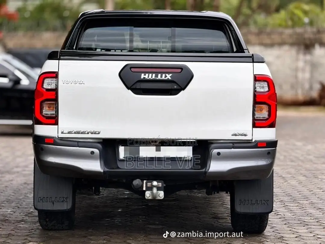 Toyota Hilux 2021 Blanc