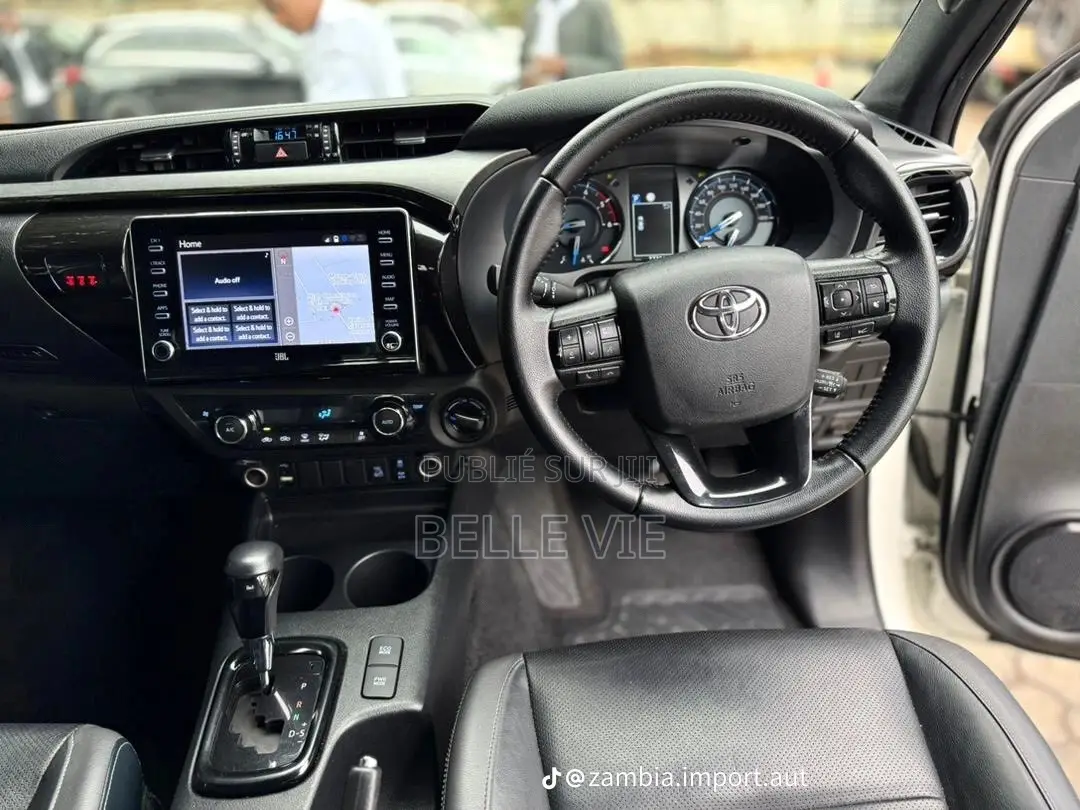 Toyota Hilux 2021 Blanc