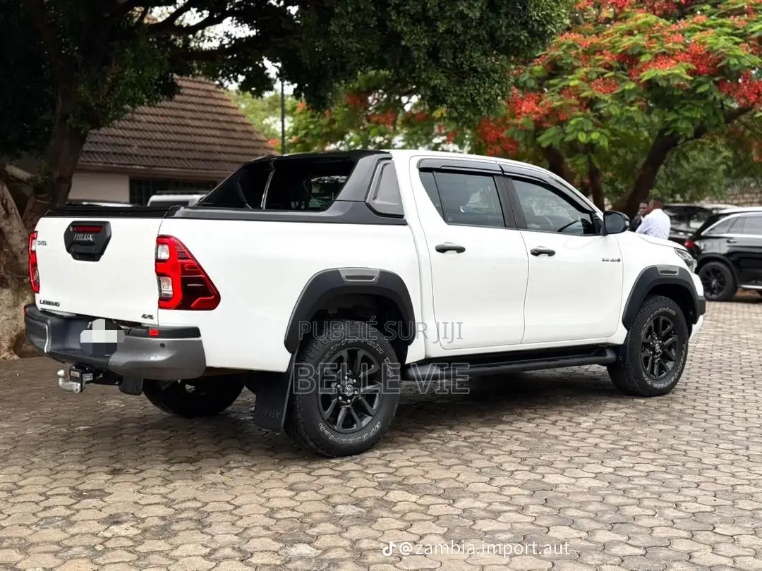 Toyota Hilux 2021 Blanc