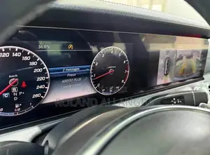 Mercedes-Benz E400 2018 Gris