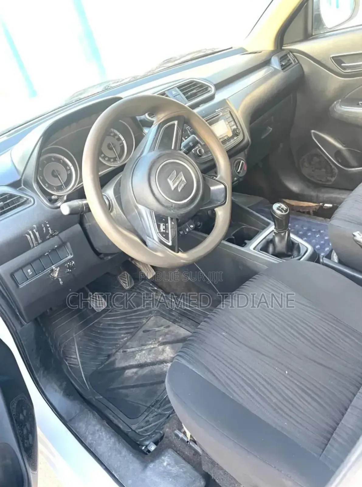 Suzuki Dzire 2024 Blanc